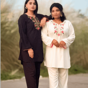 Embroidery Lilen fabric black